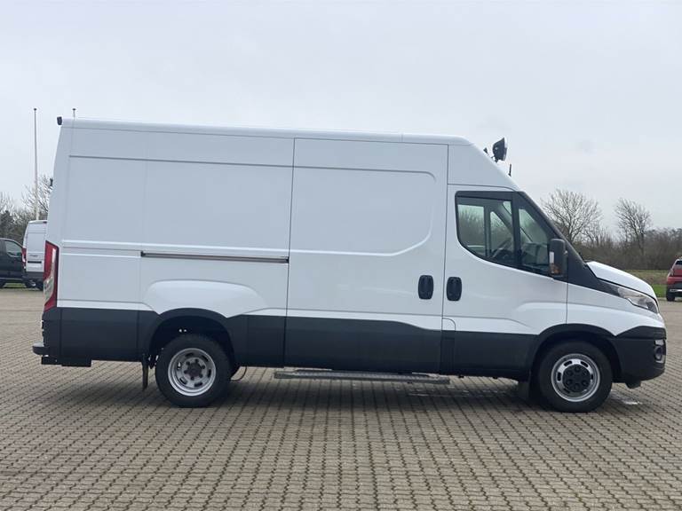 Iveco Daily 3,0 35C18 12m3 D 180HK Van 8g Aut.