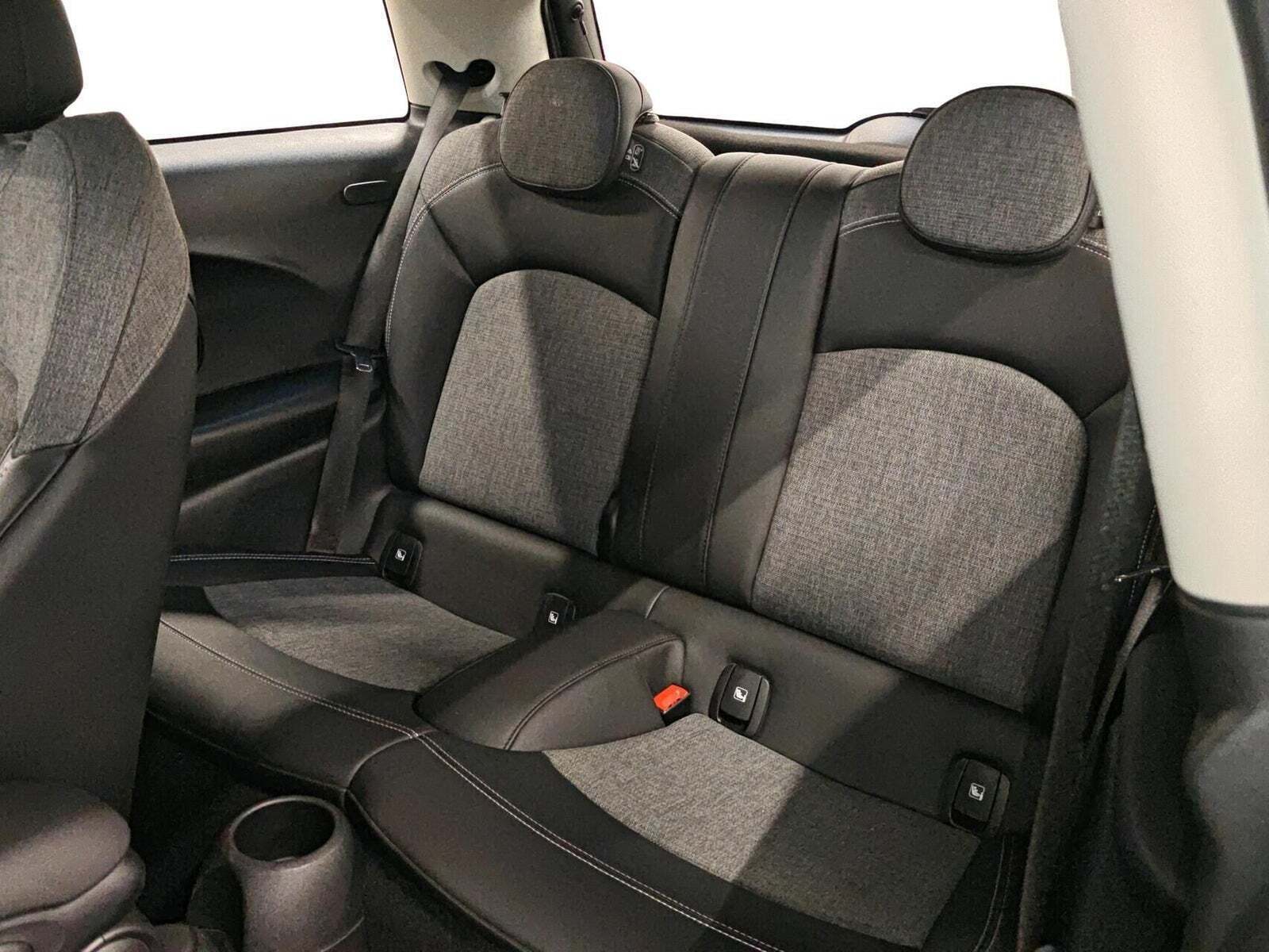 Mini Cooper SE Classic Trim