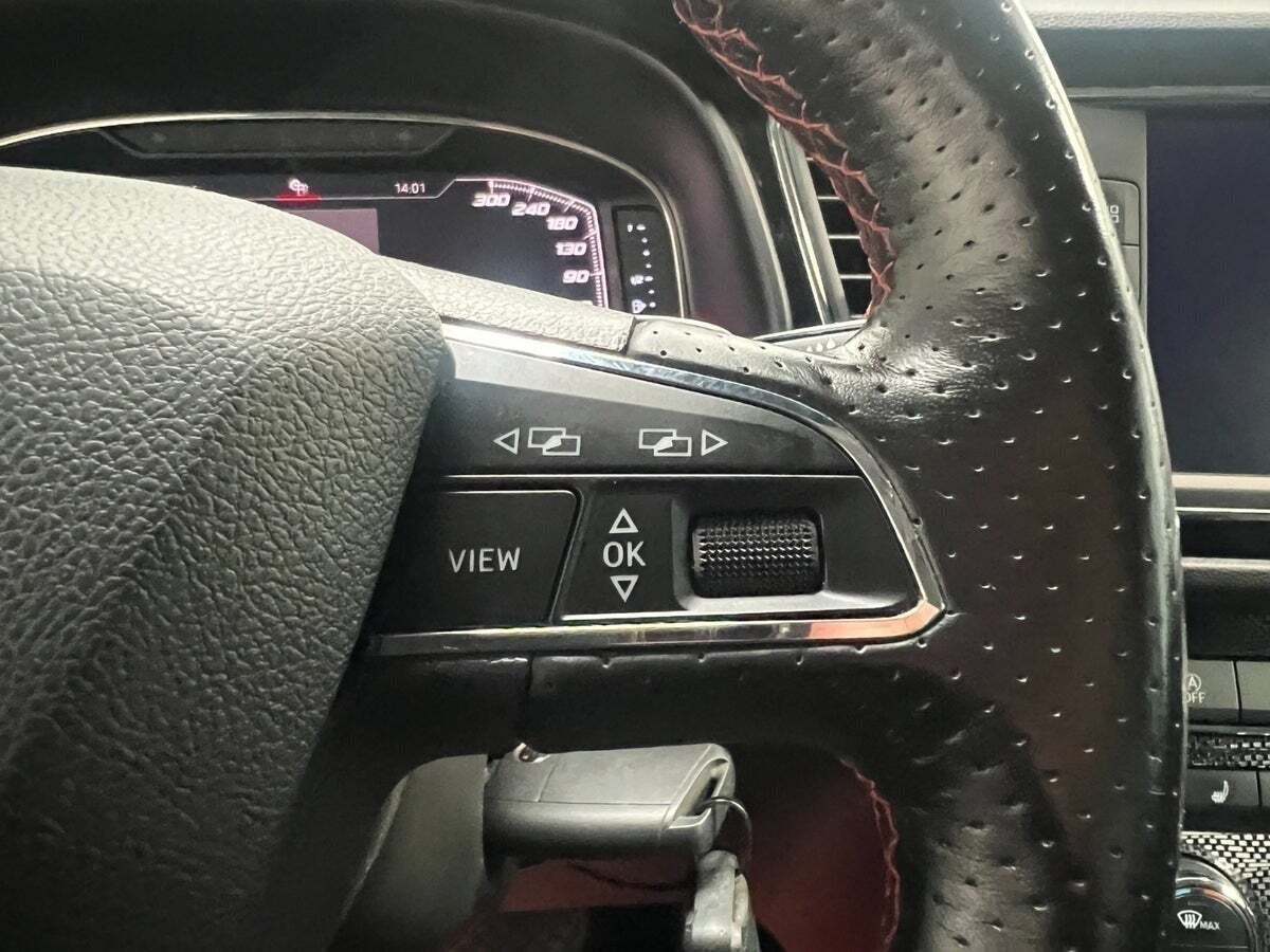 Sort Seat Leon fra 2020