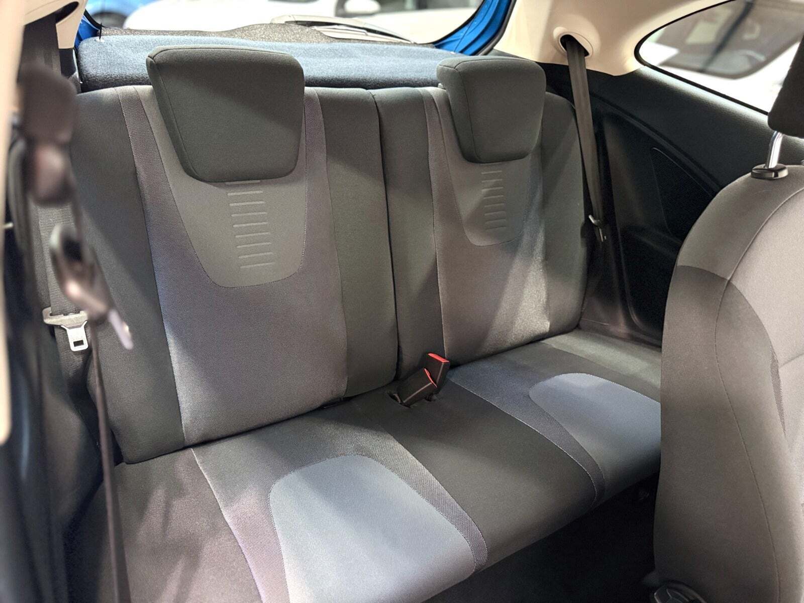 Blå Ford Ka fra 2014