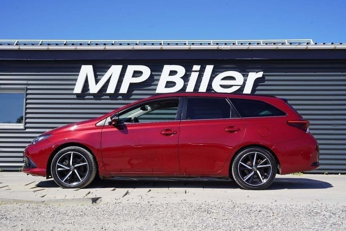 Toyota Auris 1,8 Hybrid H2 Touring Sports CVT