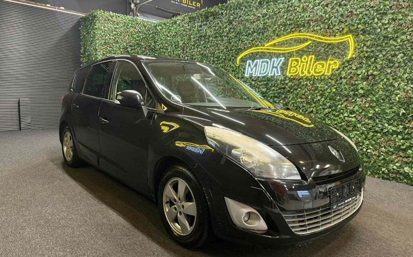 Renault Grand Scenic III 1,9 dCi 130 Dynamique 7prs