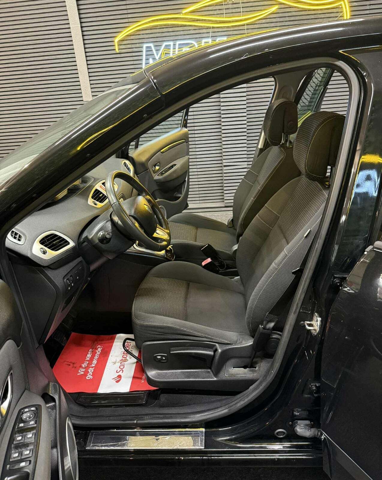 Renault Grand Scenic III 1,9 dCi 130 Dynamique 7prs