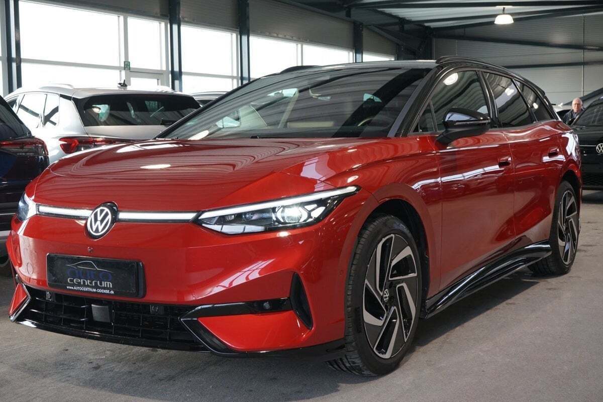 Rød VW ID.7 fra 2025