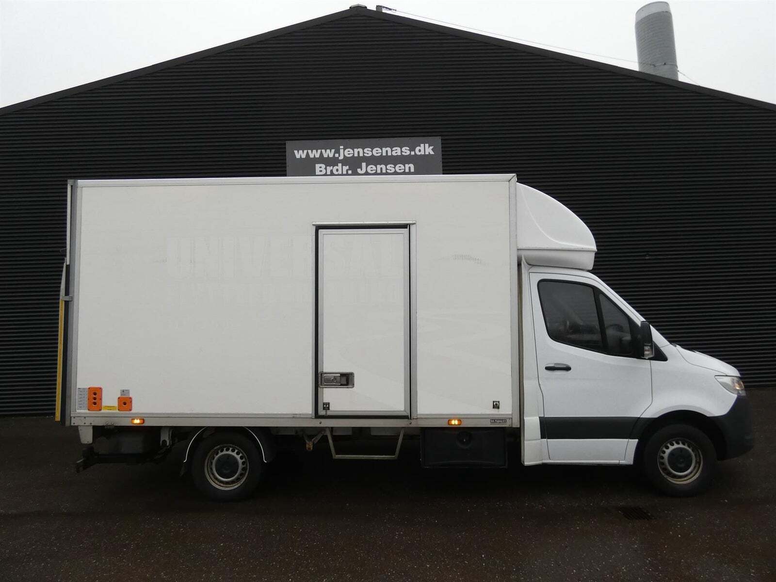 Mercedes Sprinter 317 2,0 CDi Alukasse m/lift aut. RWD