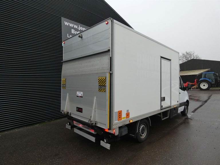 Mercedes Sprinter 317 2,0 CDi Alukasse m/lift aut. RWD
