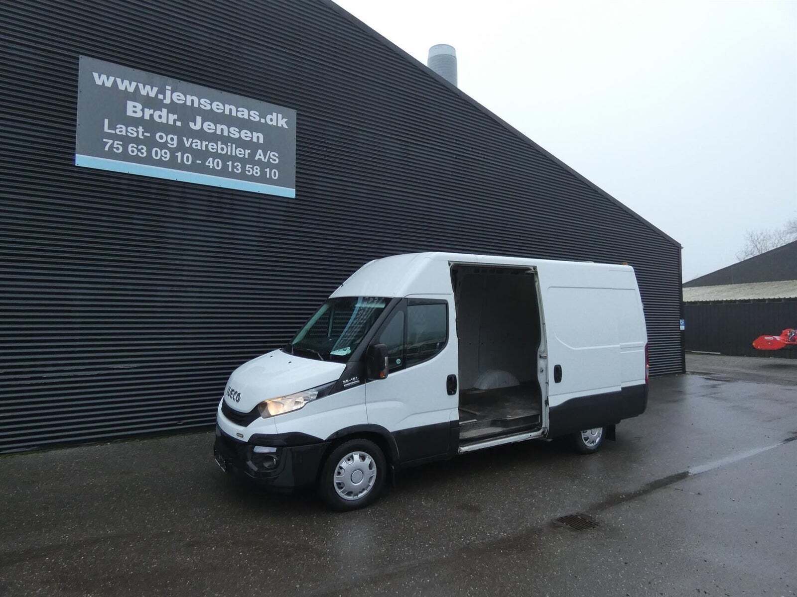 Iveco Daily 2,3 35S16 12m³ Van AG8