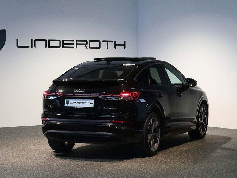 Audi Q4 e-tron 40 S-line Sportback