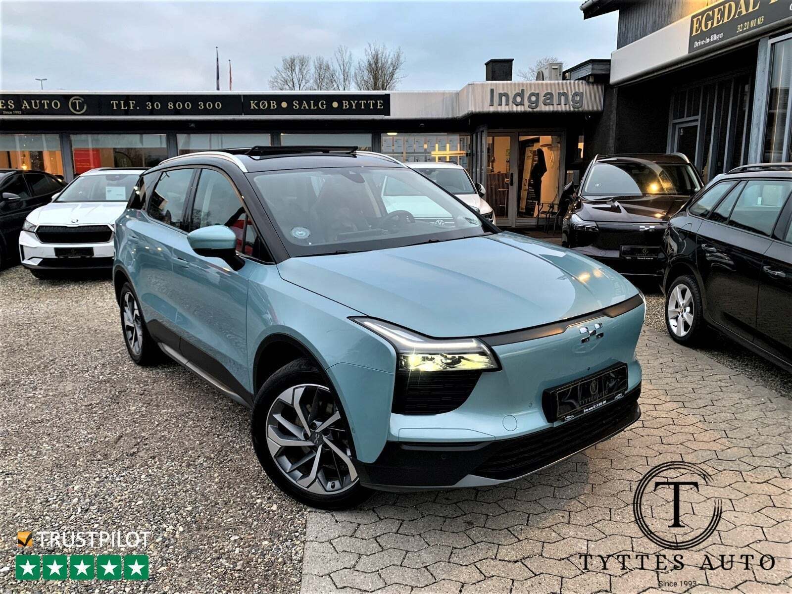 Blå Aiways U5 fra 2021