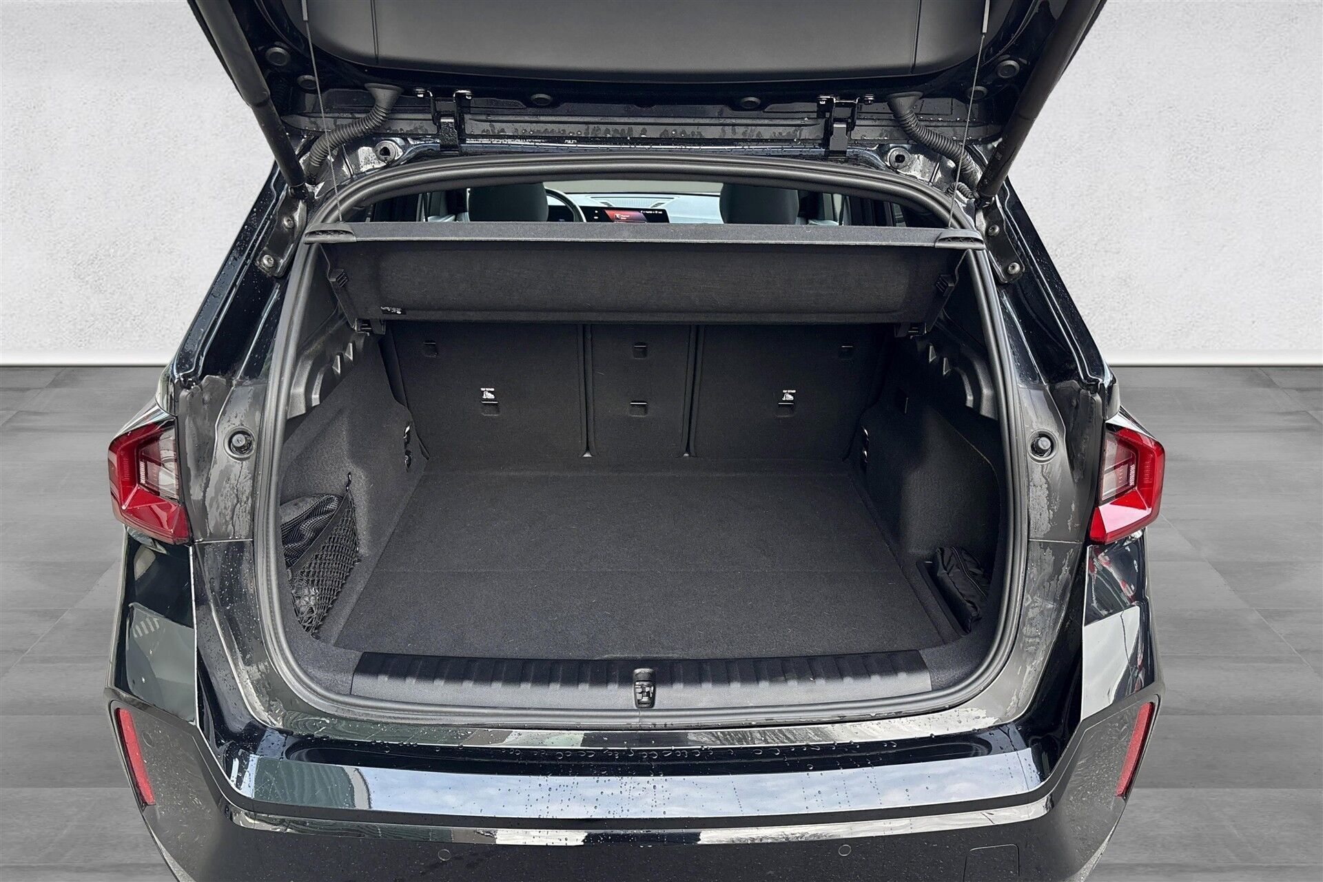 Sort BMW iX1 fra 2025