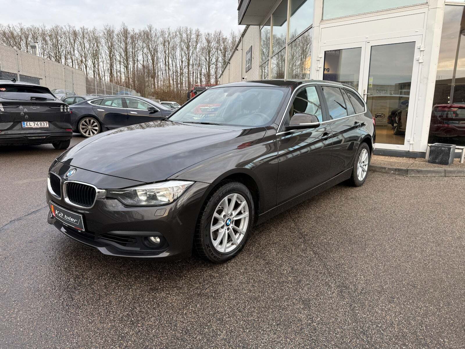 BMW 320i 2,0 Touring aut.