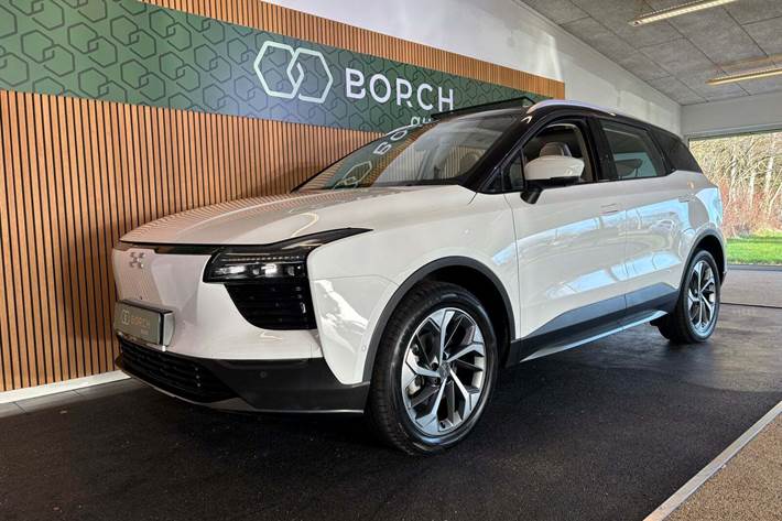 Hvid Aiways U5 fra 2021 set udefra