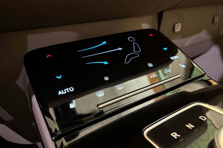 Hvid Aiways U5 fra 2021