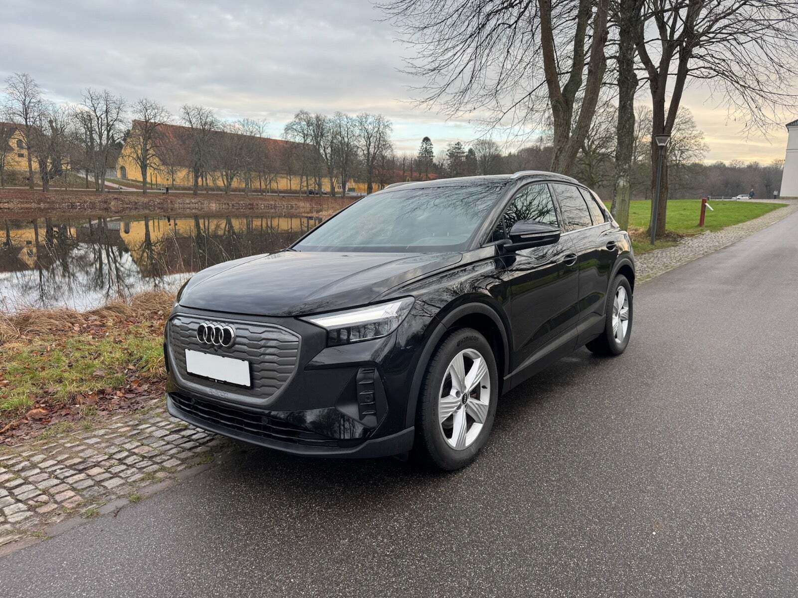 undefined Audi Q4 e-tron fra 2022