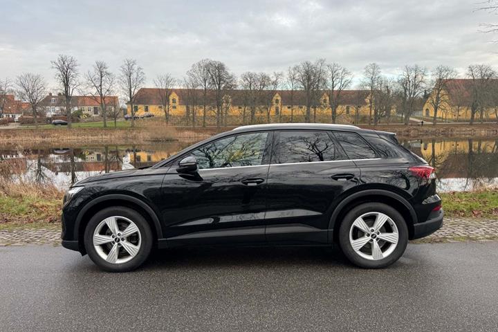 undefined Audi Q4 e-tron fra 2022