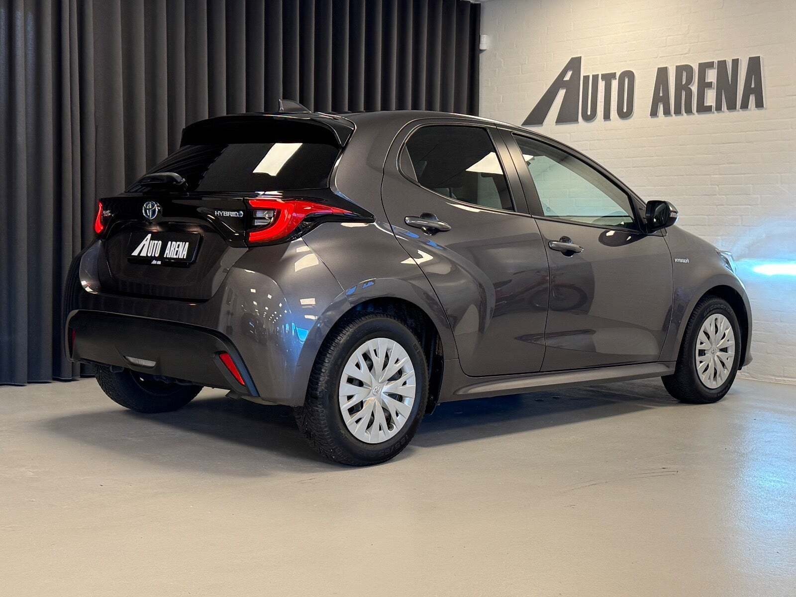 Toyota Yaris 1,5 Hybrid H3 Premier Edition e-CVT