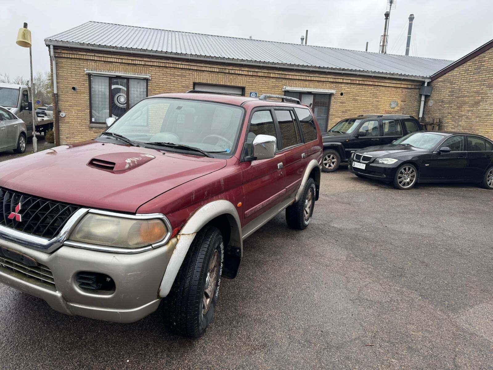 Mitsubishi Pajero Sport 2,5 TD GLS 4WD Van