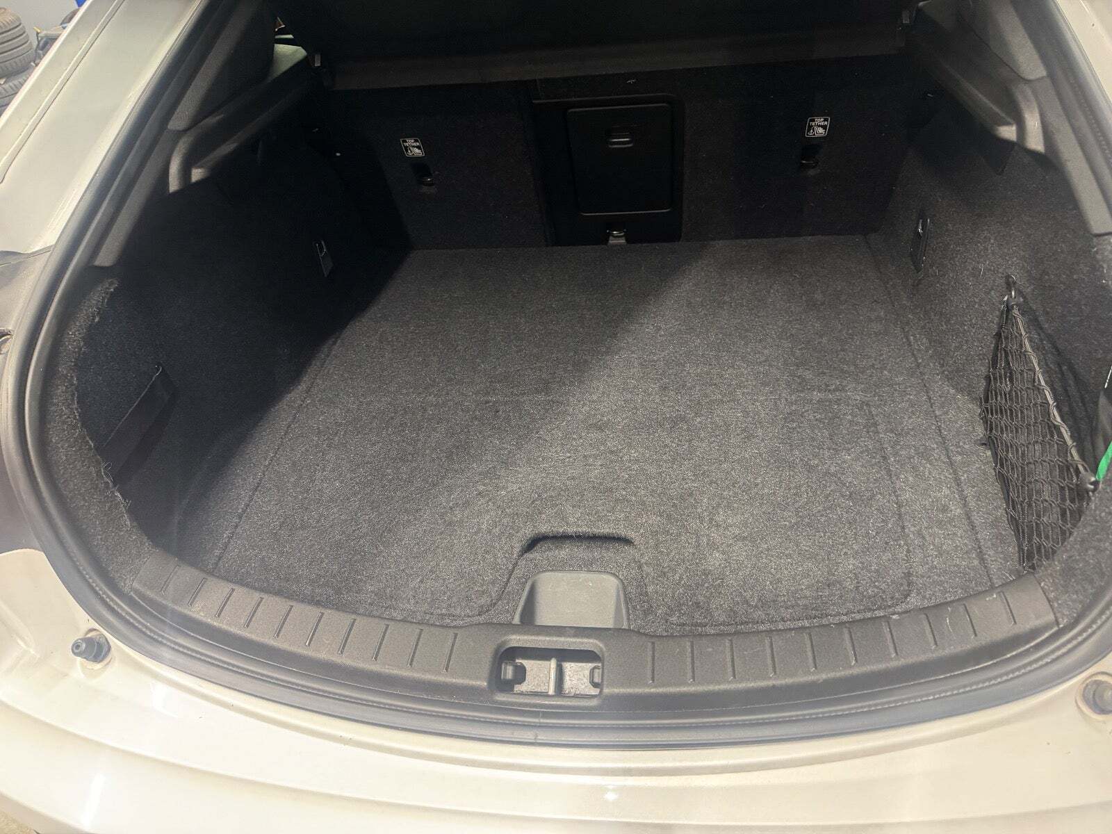 Hvid Polestar 2 fra 2021