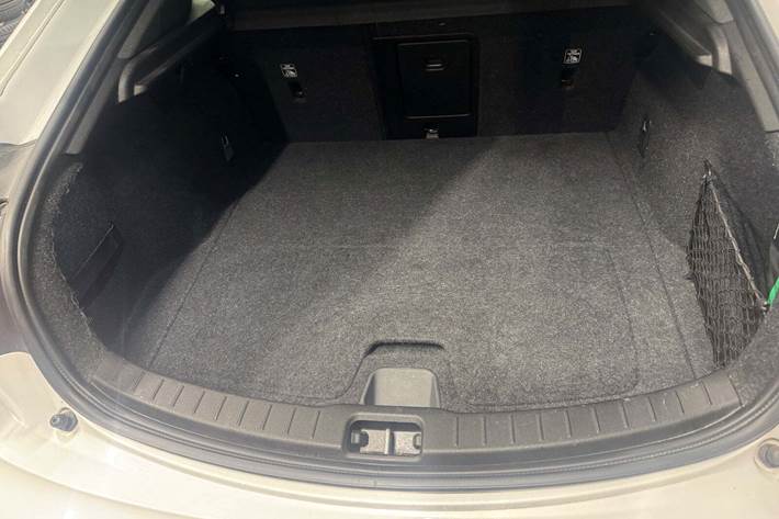 Hvid Polestar 2 fra 2021