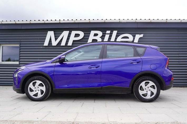 Blå Hyundai Bayon fra 2022