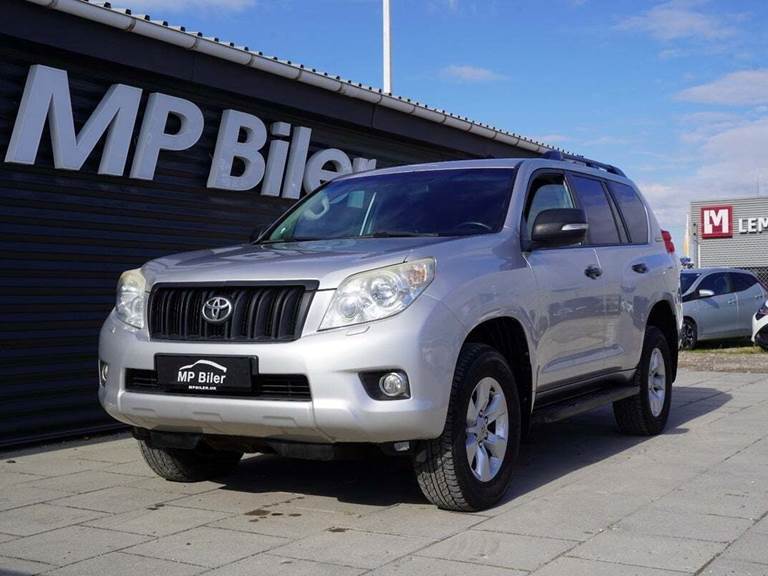 Toyota Land Cruiser 3,0 D-4D T3 aut. Van