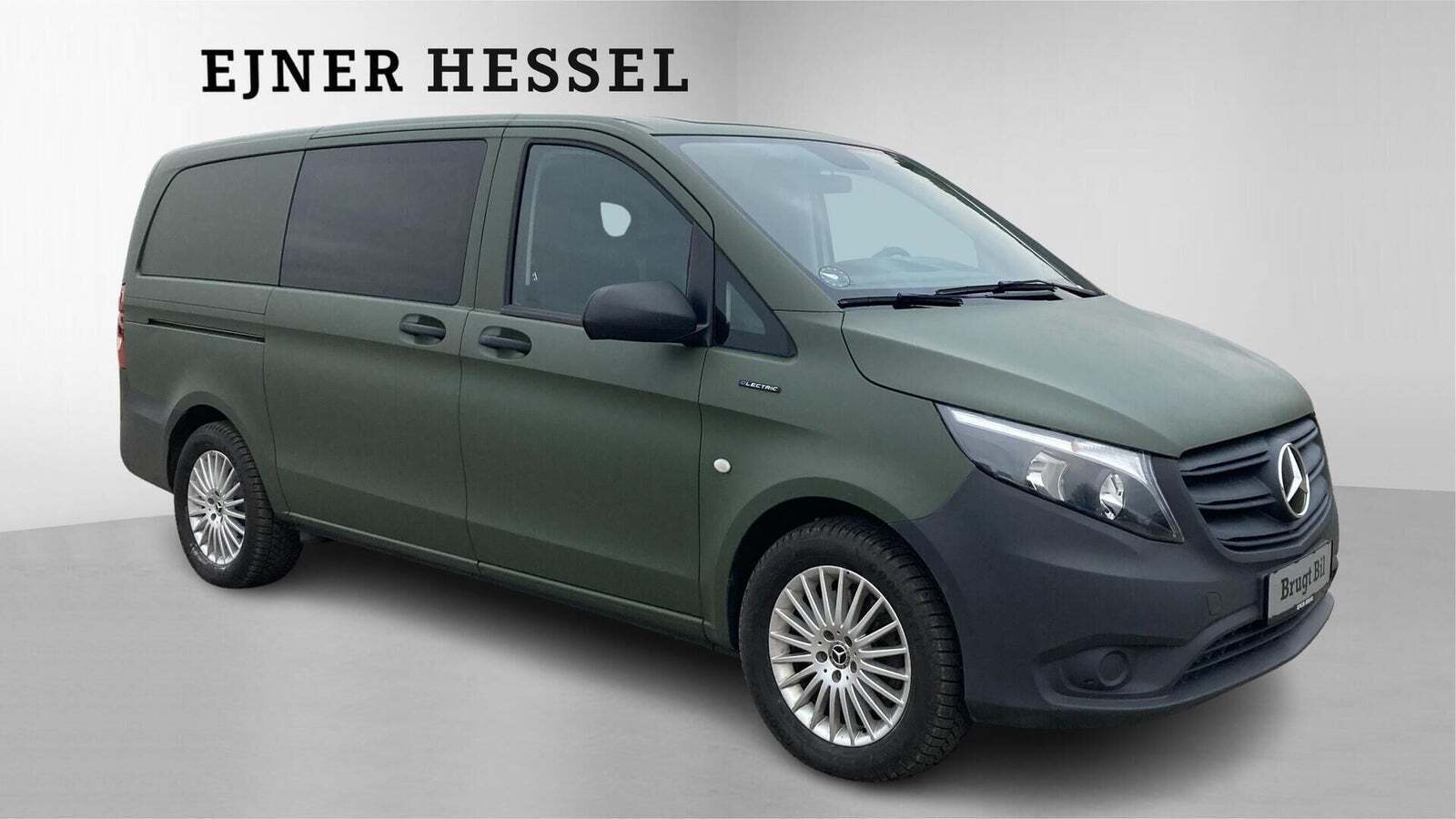 Mercedes eVito 129 Tourer PRO L Van