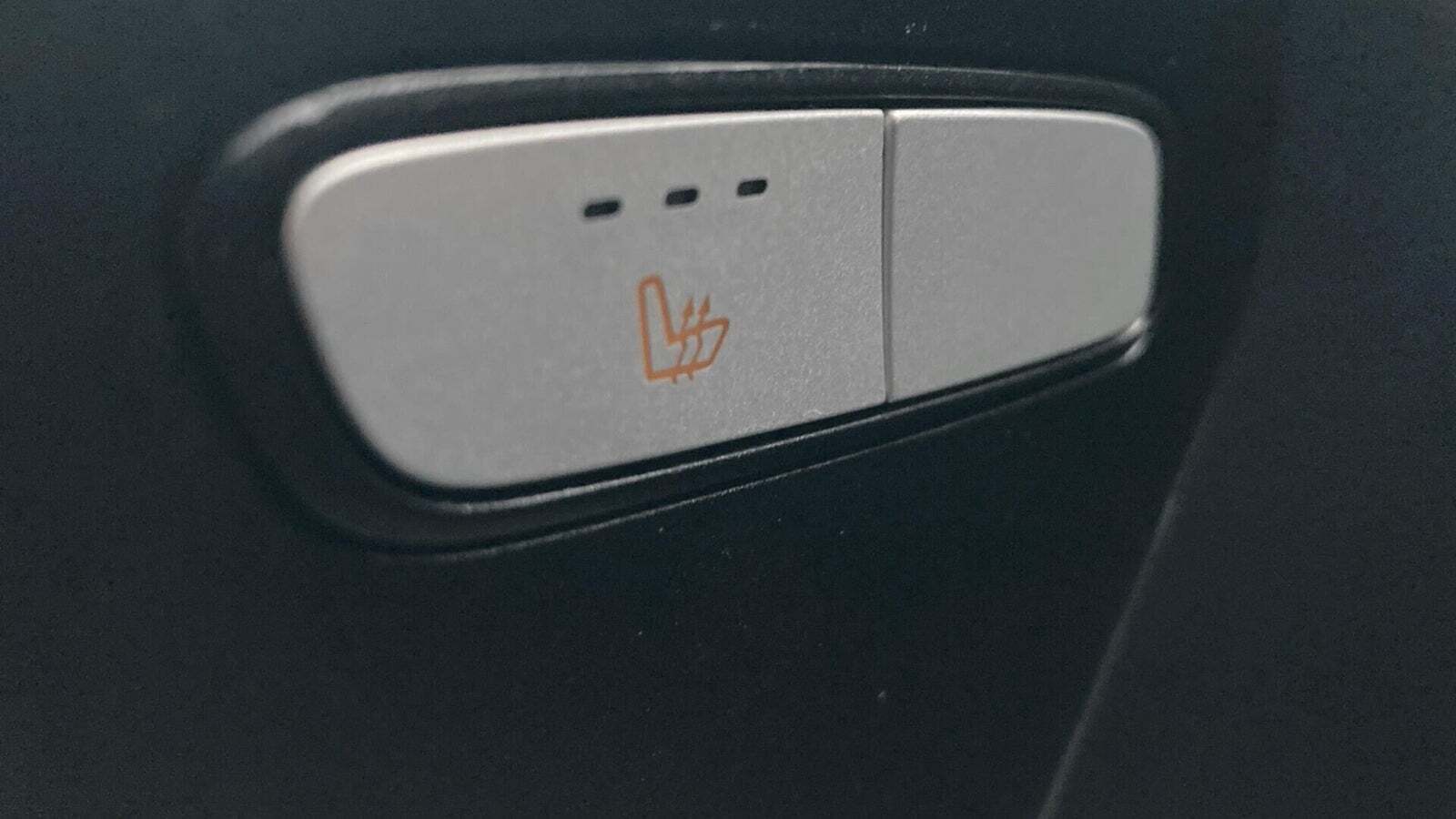 Hvid Mercedes eVito 129 fra 2021