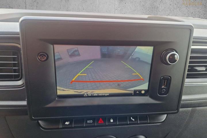 Hvid Renault Master IV T33 fra 2019