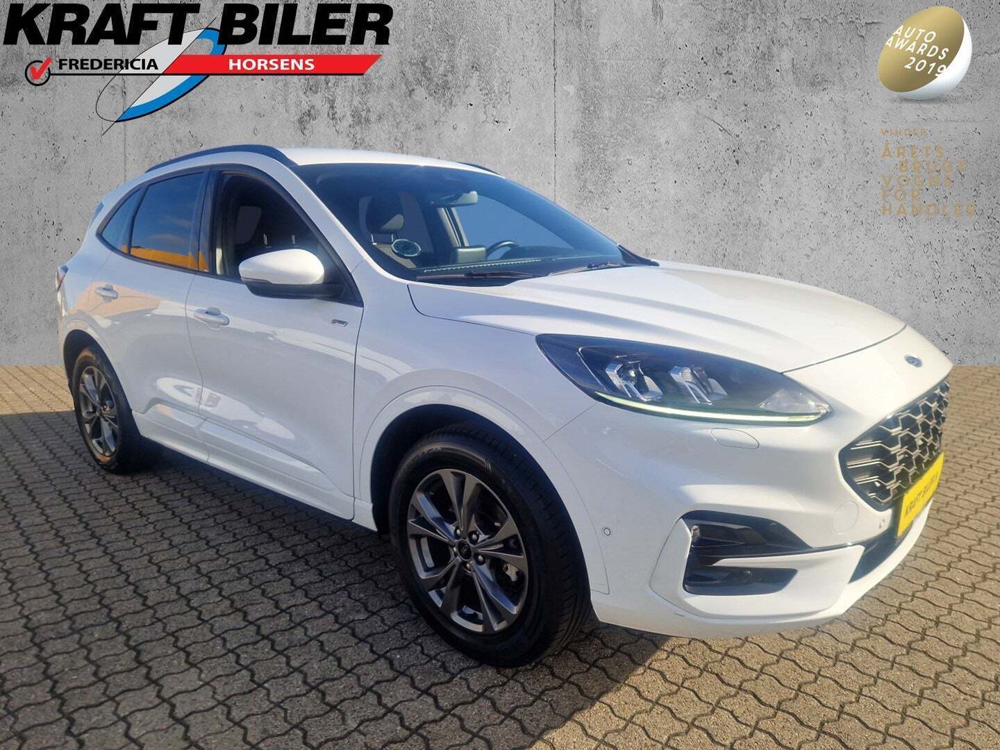 Ford Kuga 2,5 PHEV ST-Line CVT Van
