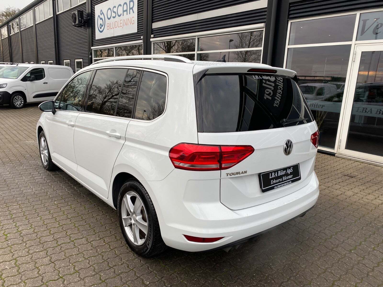 VW Touran 2,0 TDi 150 Highline+ DSG Van