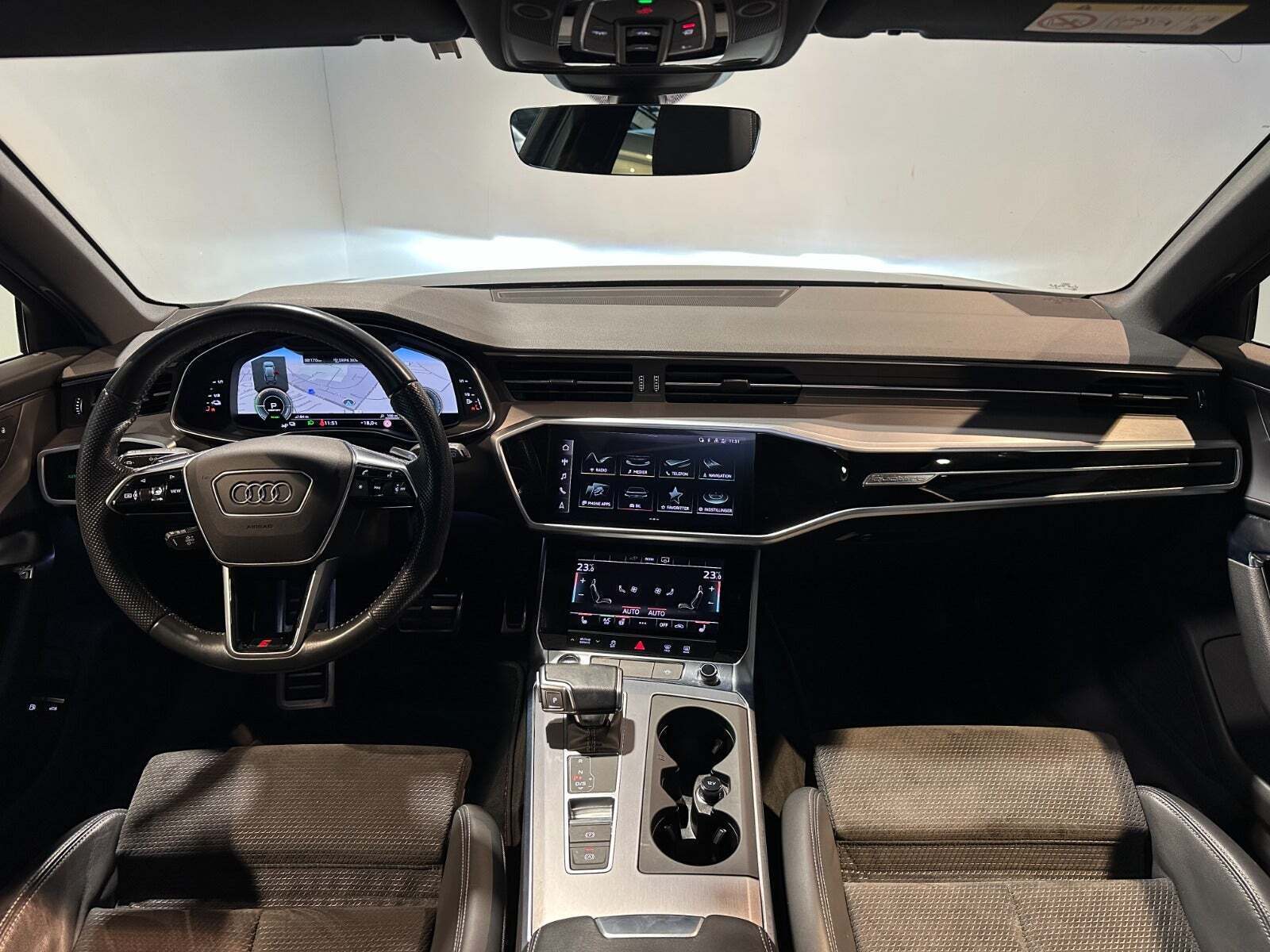 Audi A6 55 TFSi e S-line Avant quattro S-tr.