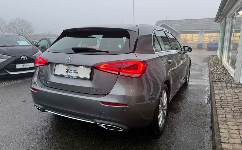 Mercedes A220