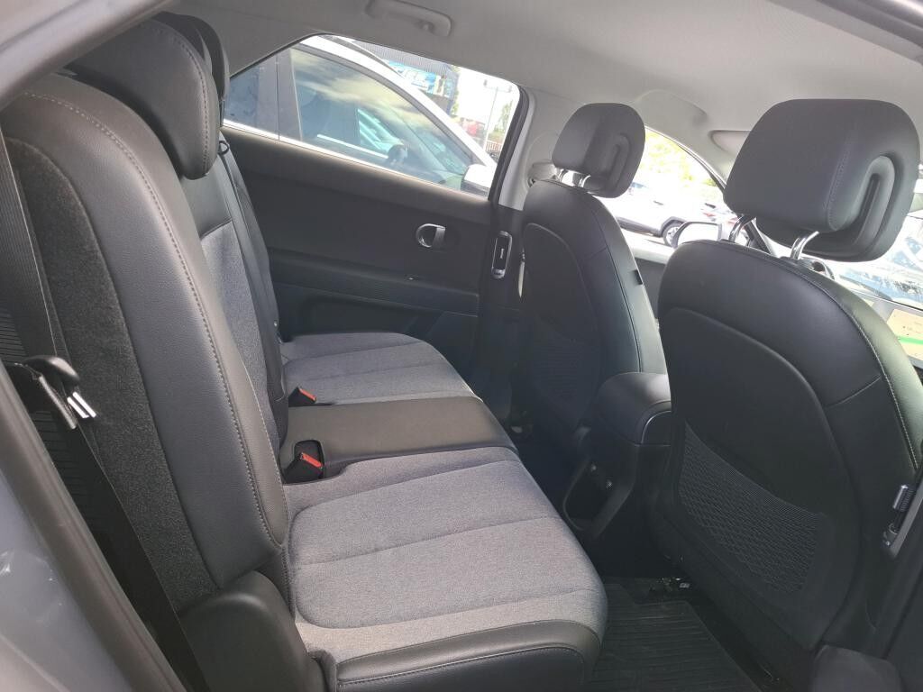 Hyundai Ioniq 5 Electric 72,6 kWh Essential 218HK 5d Aut.