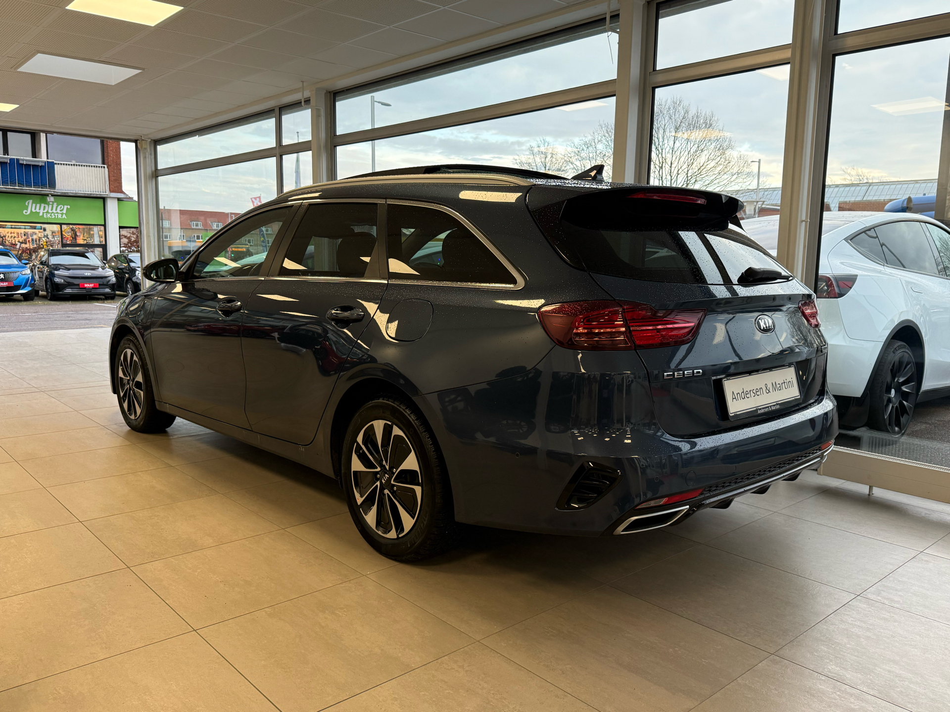 Kia Ceed 1,6 SW GDI PHEV  Plugin-hybrid Upgrade m/Plus DCT 141HK Stc 6g Aut.