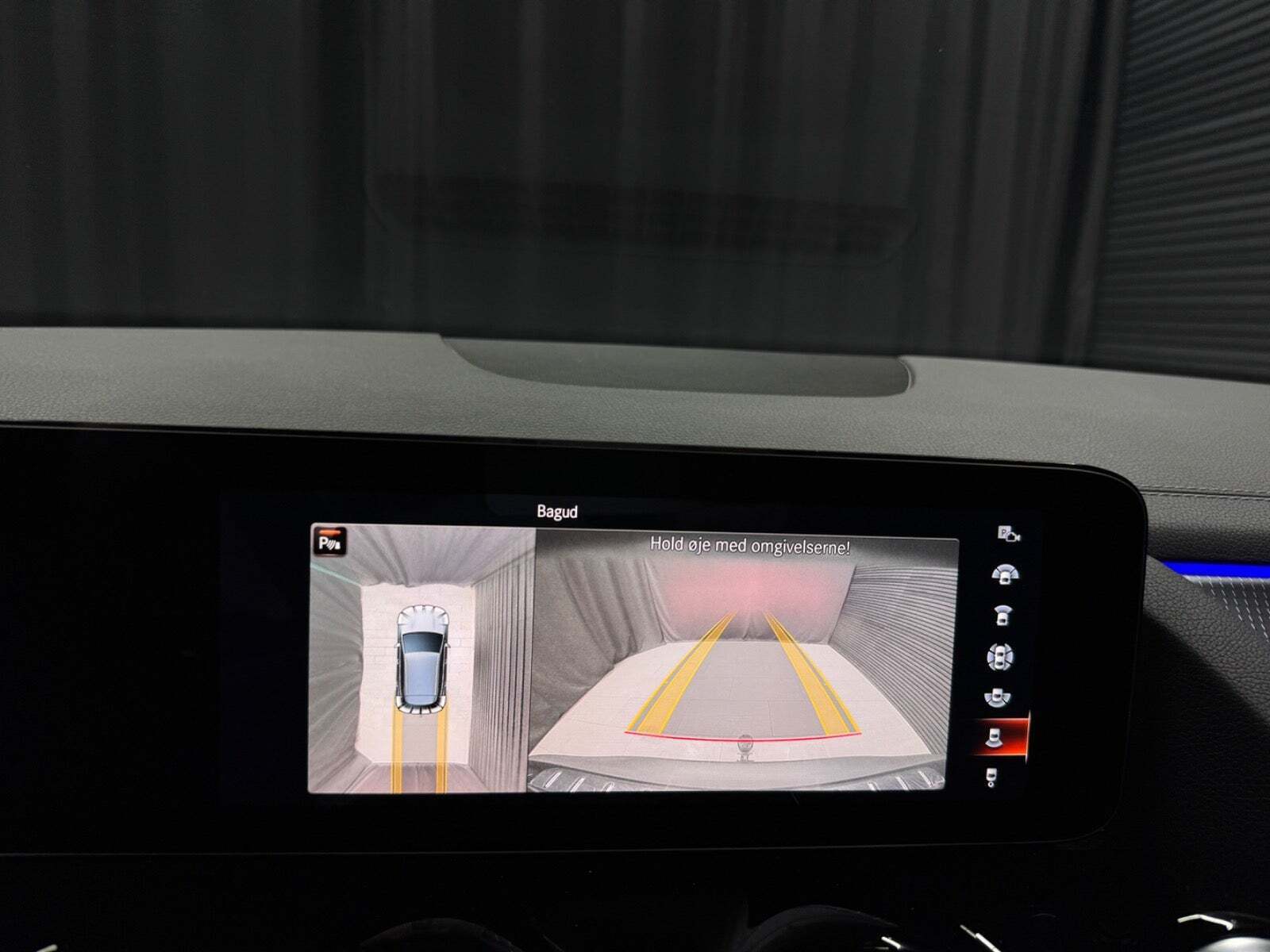 Sort Mercedes EQA250 fra 2021