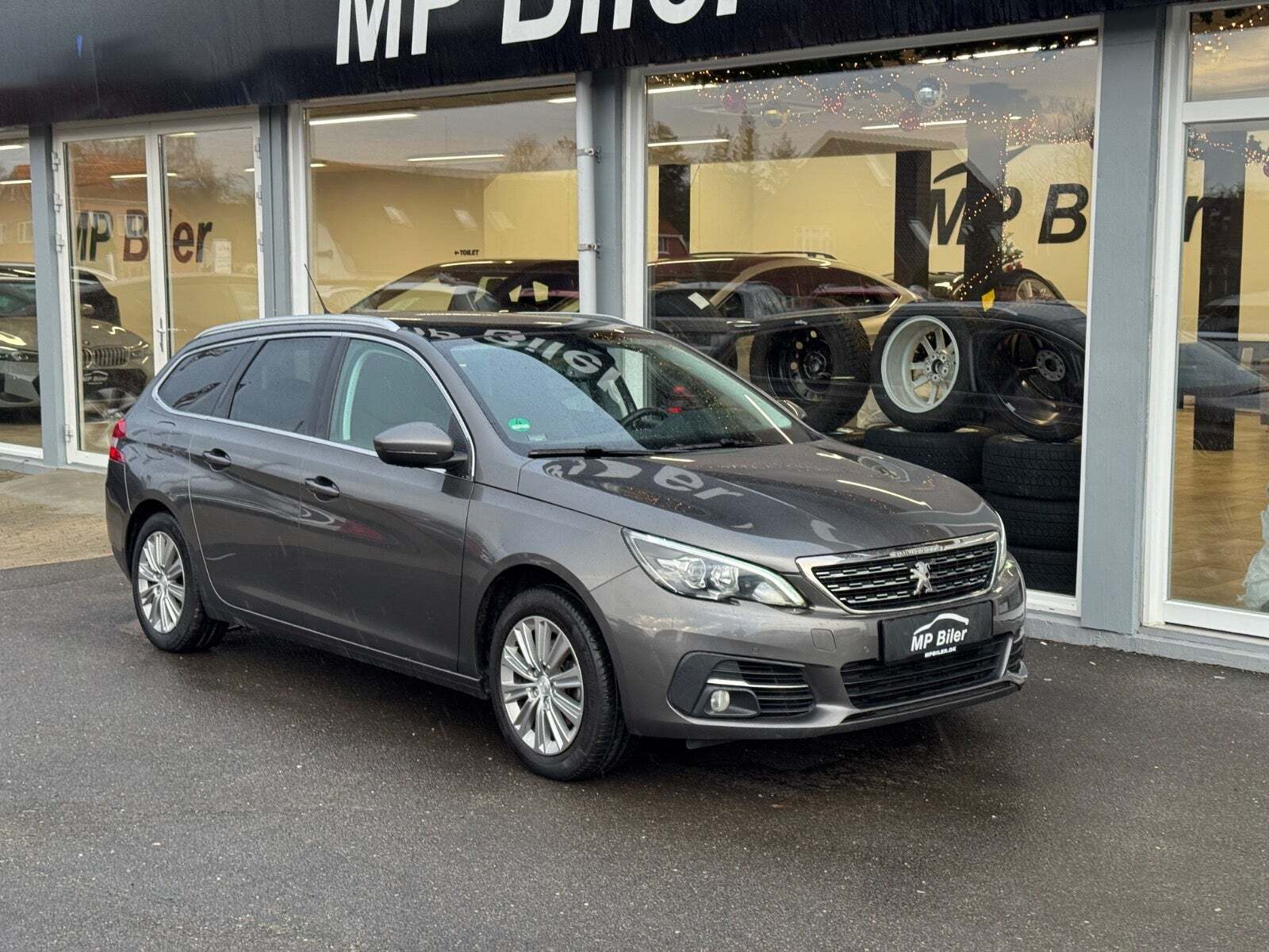Peugeot 308 1,6 BlueHDi 120 Allure Sky SW
