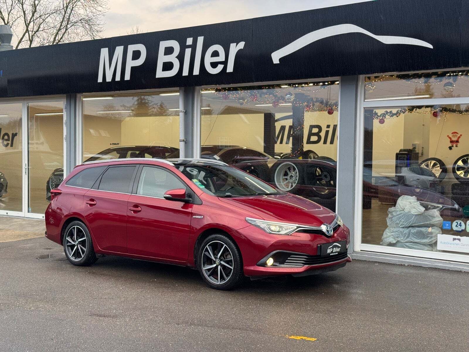 Toyota Auris 1,8 Hybrid Spirit Touring Sports CVT