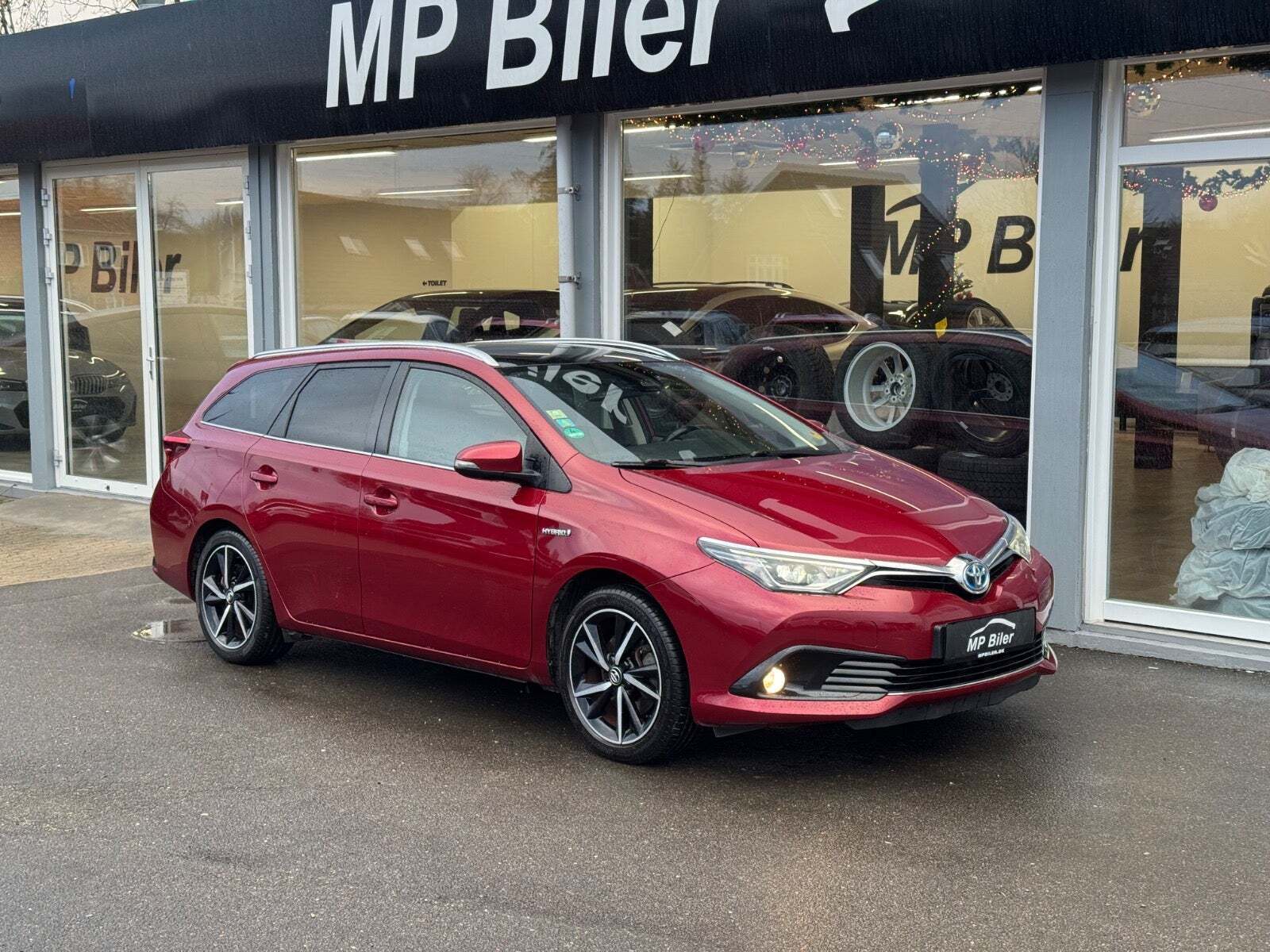 Toyota Auris 1,8 Hybrid Spirit Touring Sports CVT