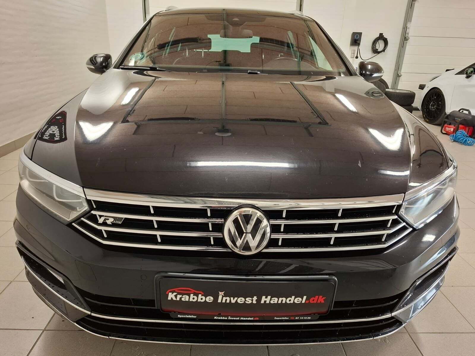VW Passat 2,0 TDi 240 R-line Variant DSG 4Motion