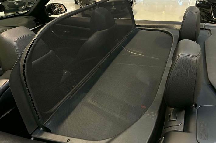 Sort BMW 430i fra 2017