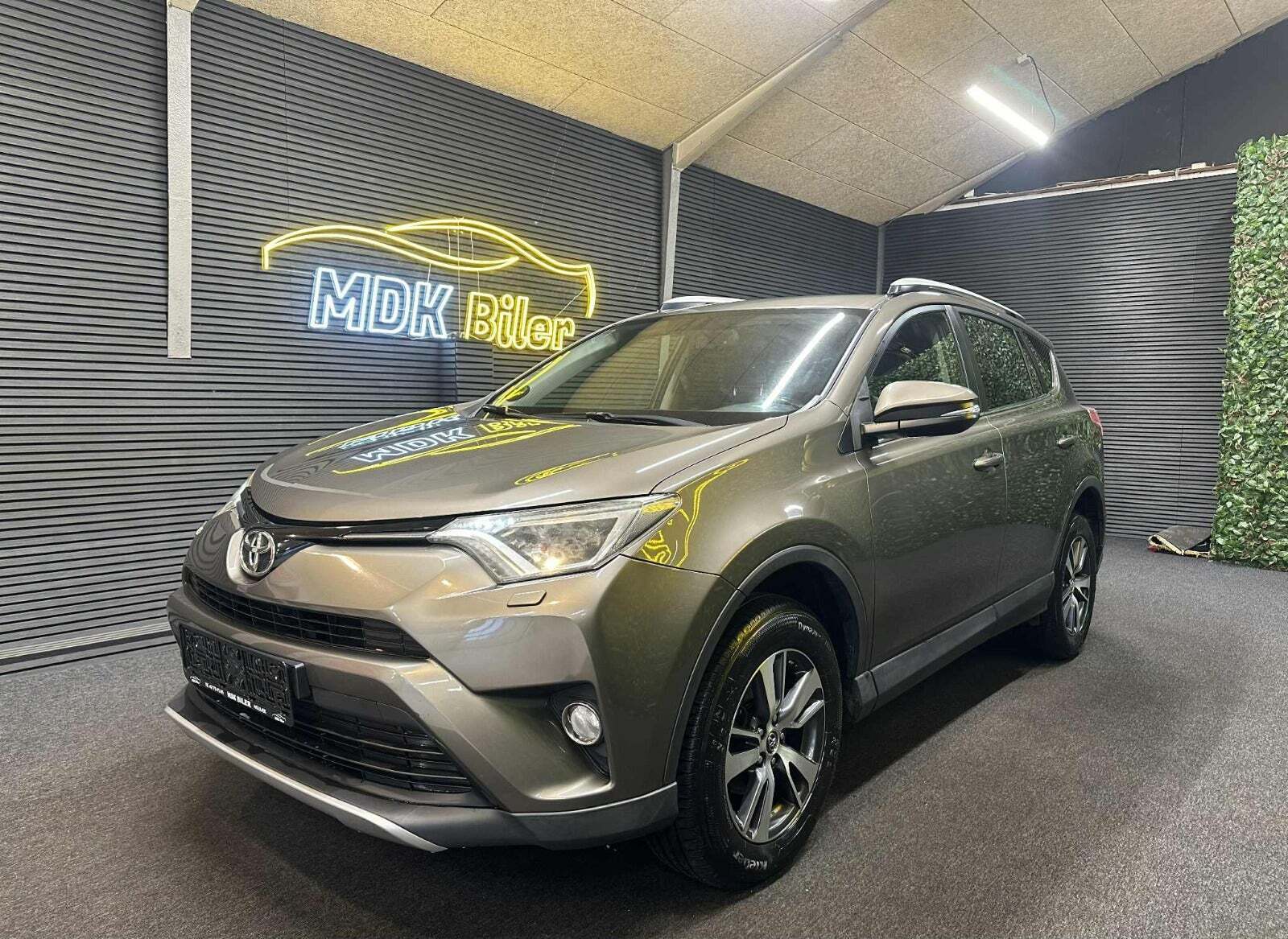 Toyota RAV4 2,0 D-4D T3