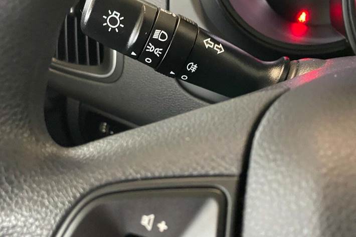 Hvid Kia Rio fra 2015