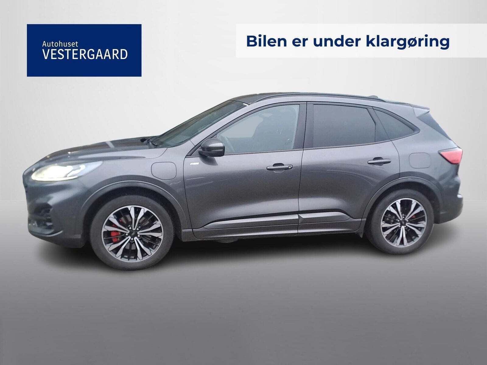 Ford Kuga 2,5 PHEV ST-Line X CVT