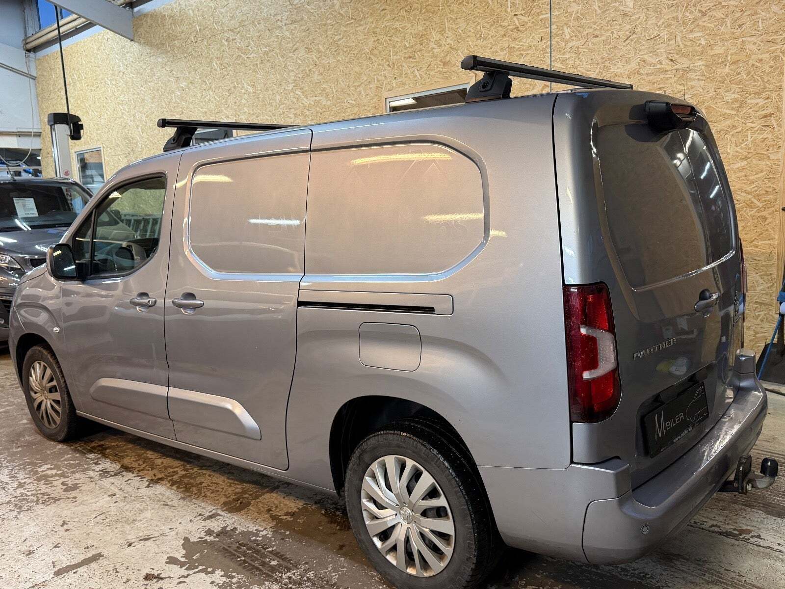 Peugeot Partner 1,5 BlueHDi 130 L2V2 Ultimate EAT8 Van