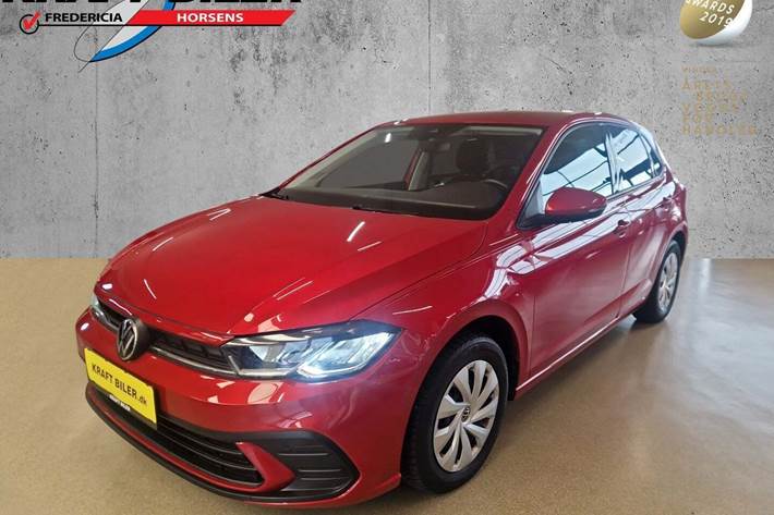 Rød VW Polo fra 2022 set udefra