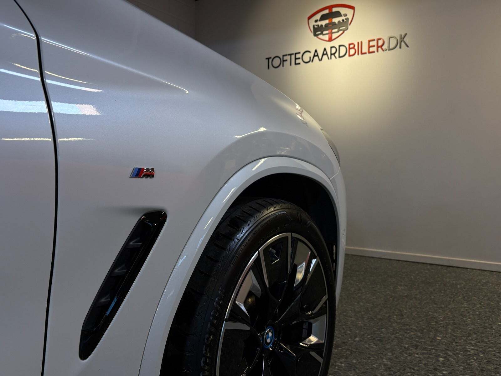 BMW iX3 Charged Plus M-Sport