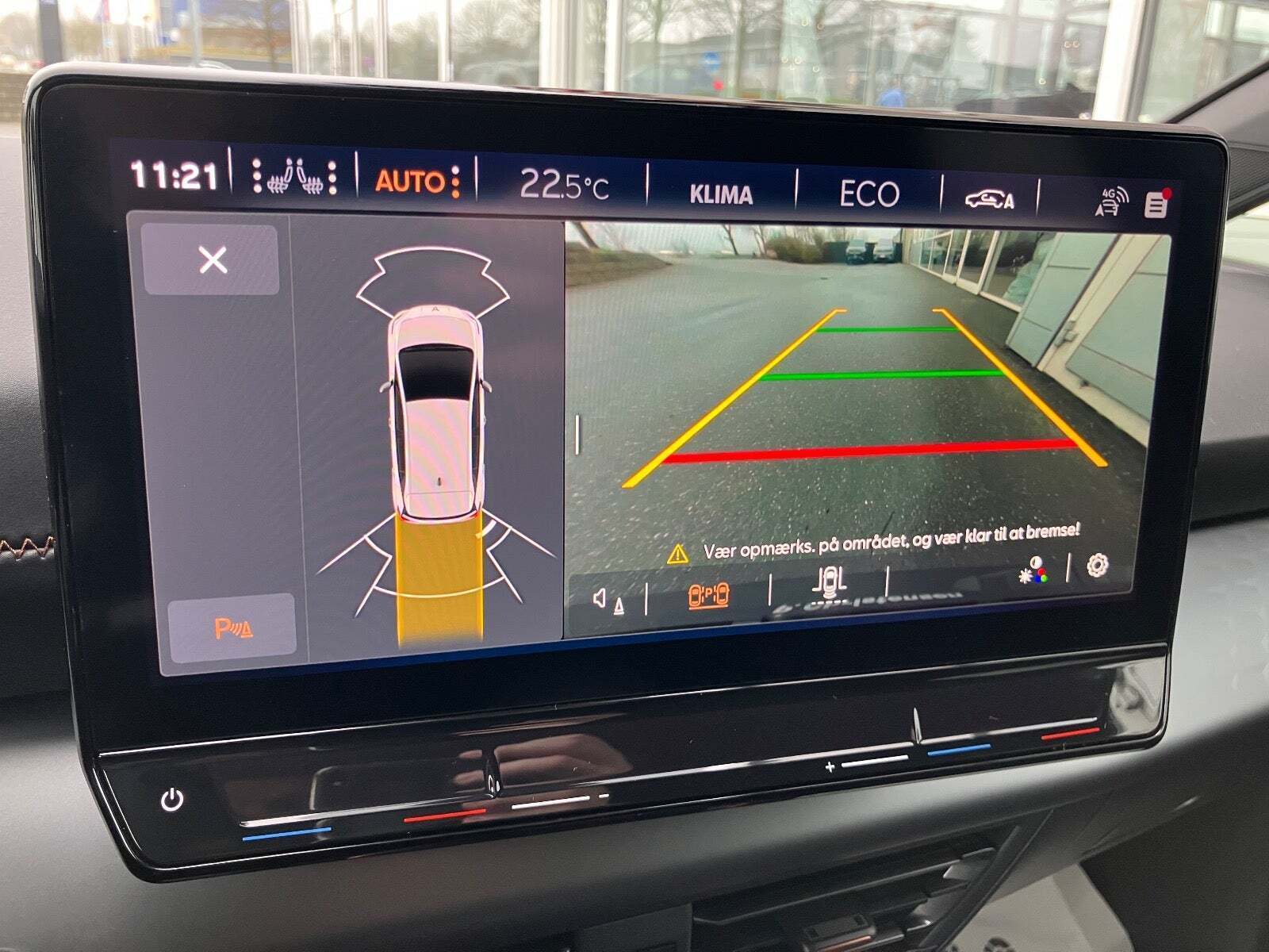 Grå Cupra Born fra 2023