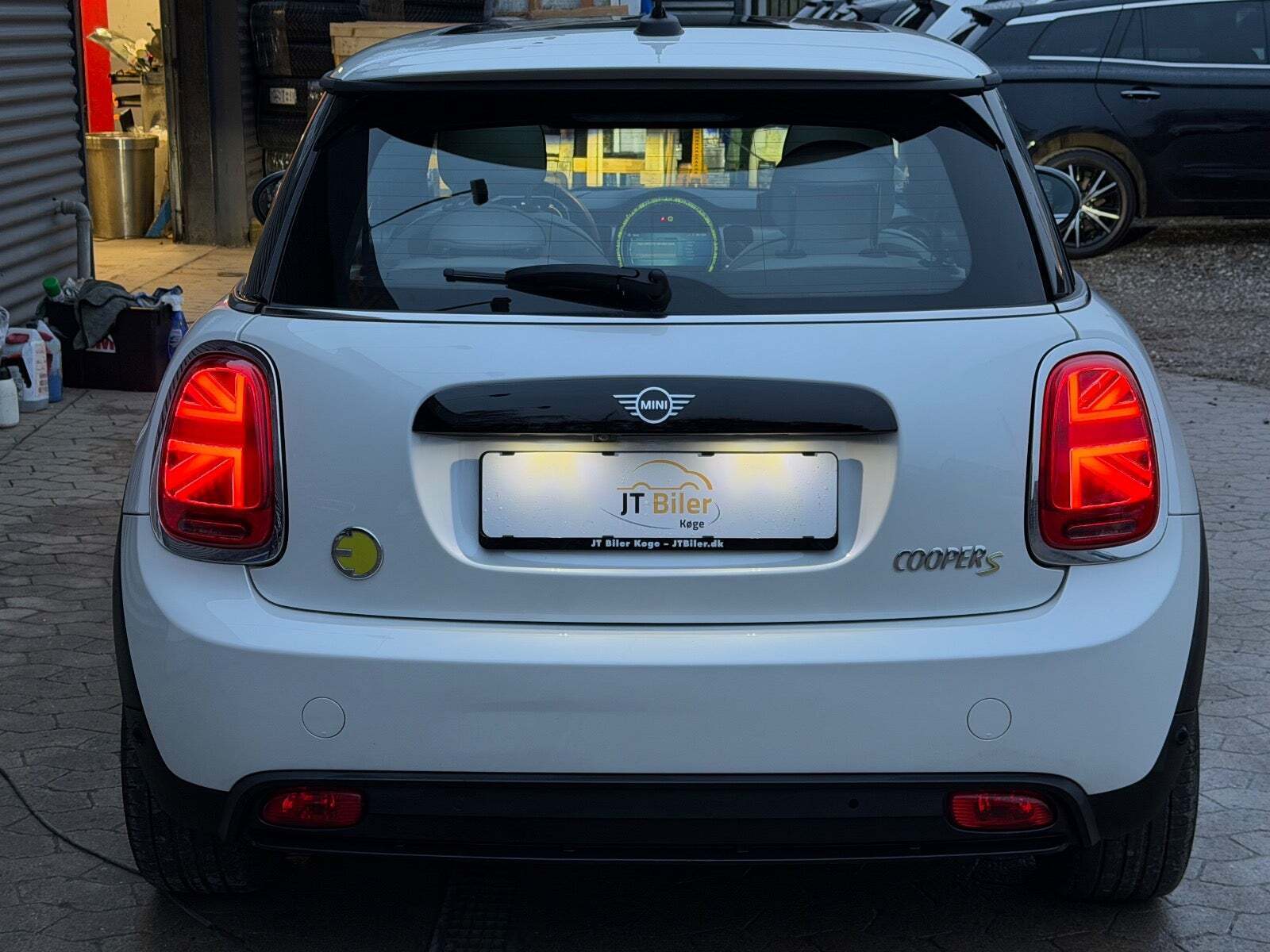 Mini Cooper SE Maximise