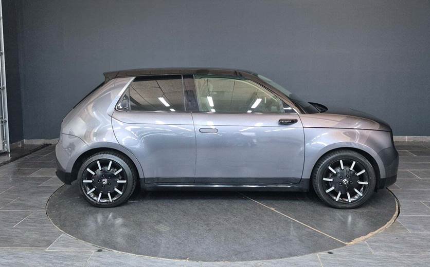 Honda e