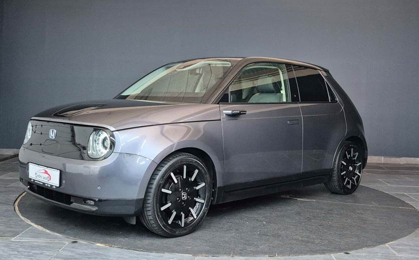 Honda e